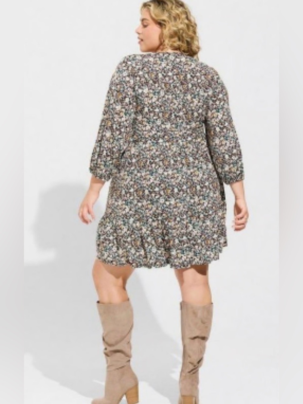 Torrid Mini Studio Knit Surplice Tiered Dress Size 2 2X Multicolor Floral Print - Picture 3 of 12